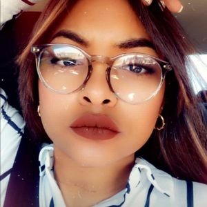 Meet your Posher, Annerys